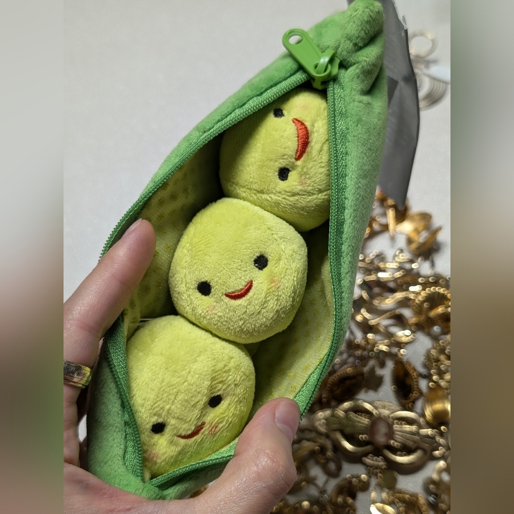 Green Peas in a Pod Plush Toy Disney Brand New Original Toy Story